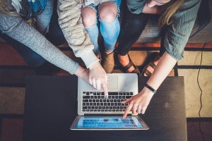 Quelques points sur les applications métiers sur mesure